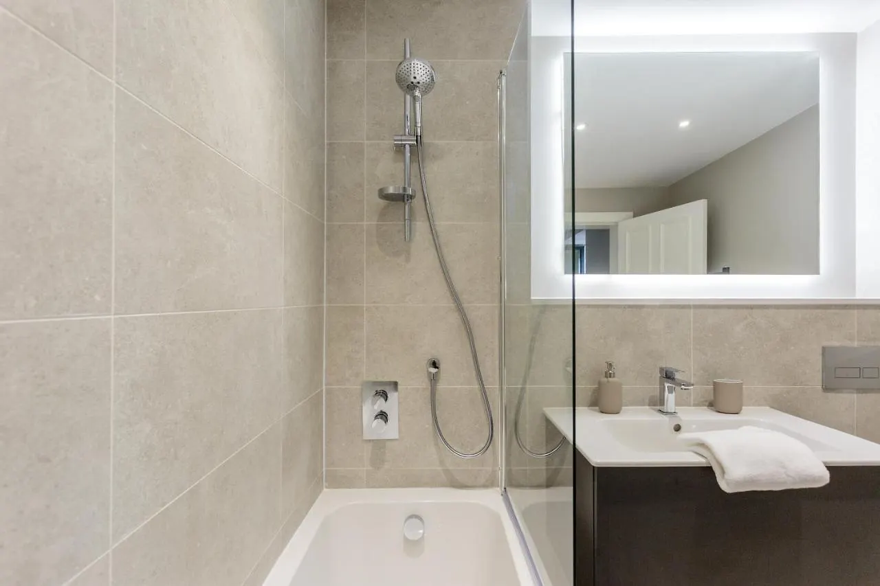 Dragon Suites - Edinburgh City Centre 1 Bed Apartment